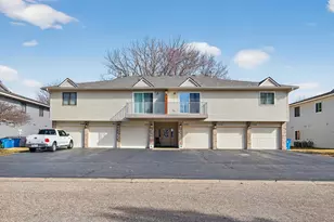 3306 Greenbrier St, Vadnais Heights, MN 55127 - Photo 1
