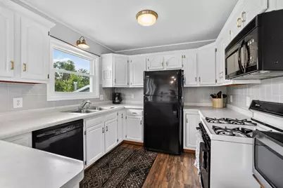 4466 Maple Street SE, Rochester, MN 55904 - Photo 18