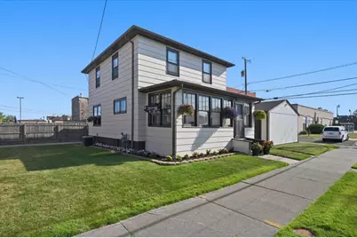 1817 N 16th Street, Superior, WI 54880 - Photo 2