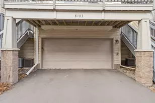 8103 Oakview Dr N, Maple Grove, MN 55369 - Photo 28