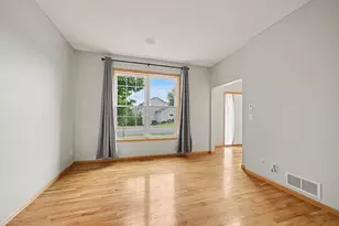 6034 Summit Curve S, Cottage Grove, MN 55016 - Photo 10