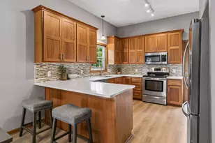 14543 Embassy Ave, Apple Valley, MN 55124 - Photo 6