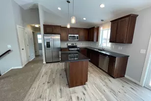 3423 Maple Drive S, Cambridge, MN 55008 - Photo 4