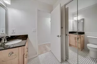 210 W Grant St, Minneapolis, MN 55403 - Photo 16
