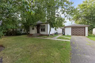 1106 Pine St, Crosby, MN 56441 - Photo 1
