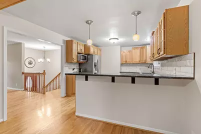 2401 Gettysburg Avenue S, Saint Louis Park, MN 55426 - Photo 10