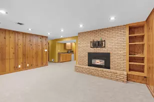 2401 Gettysburg Ave S, Saint Louis Park, MN 55426 - Photo 32