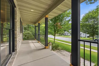 2978 W Princeton Avenue, Eau Claire, WI 54703 - Photo 4