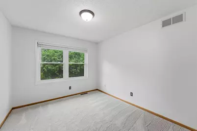 2320 Parkview Lane, Woodbury, MN 55125 - Photo 16
