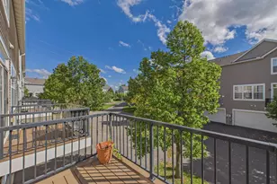 1421 Coneflower Ln, Shakopee, MN 55379 - Photo 24