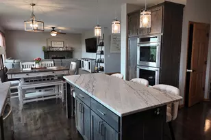 18344 Lake Forest Dr, Lakeville, MN 55044 - Photo 8
