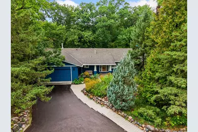 8756 Walton Oaks Drive, Bloomington, MN 55438 - Photo 38