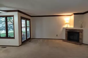 3584 Blue Jay Way, Eagan, MN 55123 - Photo 4