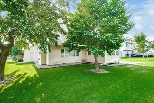 4916 Helmo Ave N, Oakdale, MN 55128 - Photo 44