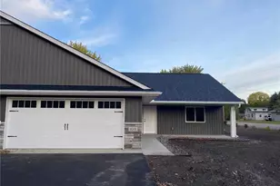 1002 S 5th St, Princeton, MN 55371 - Photo 2