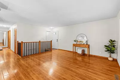 15 Wyoming Street W, Saint Paul, MN 55107 - Photo 8