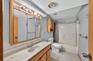 2715 10th Ave E, North Saint Paul, MN 55109 - Photo 20