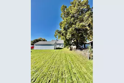 602 12th Street N, Benson, MN 56215 - Photo 6