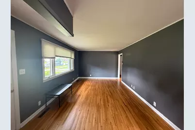 1704 3rd Avenue NW, Austin, MN 55912 - Photo 2
