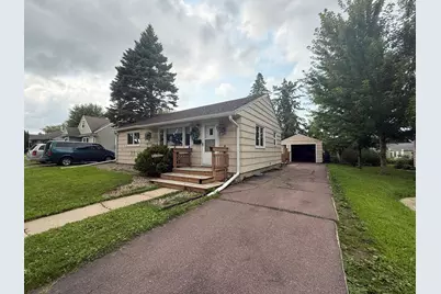 1704 3rd Avenue NW, Austin, MN 55912 - Photo 1