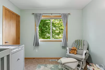 1162 Peregrine Drive SE, Rochester, MN 55904 - Photo 8