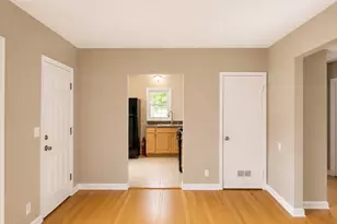 5201 Irving Ave N, Minneapolis, MN 55430 - Photo 2