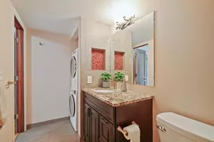 78 10th St E, Saint Paul, MN 55101 - Photo 6