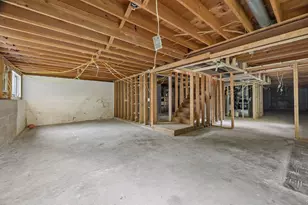 18160 Berry Ln, Wayzata, MN 55391 - Photo 20