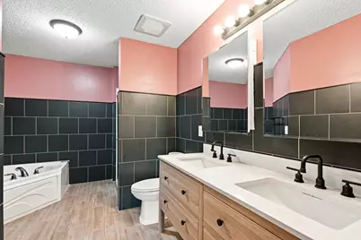 8605 Tessman Circle N, Brooklyn Park, MN 55445 - Photo 16