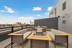811 Washington Ave S, Minneapolis, MN 55415 - Photo 44