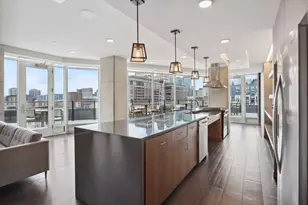 811 Washington Ave S, Minneapolis, MN 55415 - Photo 28