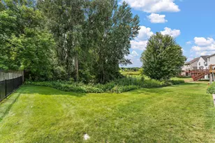 17855 90th Pl N, Maple Grove, MN 55311 - Photo 4
