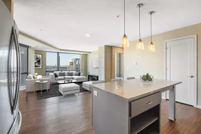 811 Washington Avenue S #803, Minneapolis, MN 55415 - Photo 2