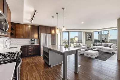 811 Washington Avenue S #803, Minneapolis, MN 55415 - Photo 1