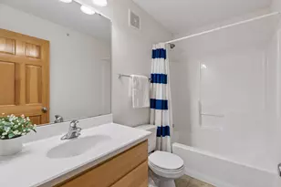 8262 Labont Way, Eden Prairie, MN 55344 - Photo 14