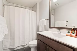 811 Washington Ave S, Minneapolis, MN 55415 - Photo 12