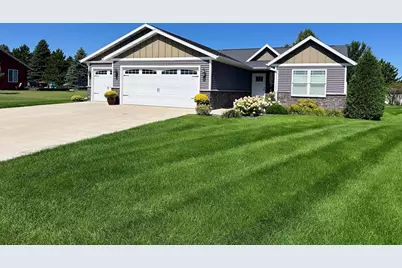 600 14th Street NW, Perham, MN 56573 - Photo 8
