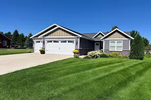 600 14th St NW, Perham, MN 56573 - Photo 8