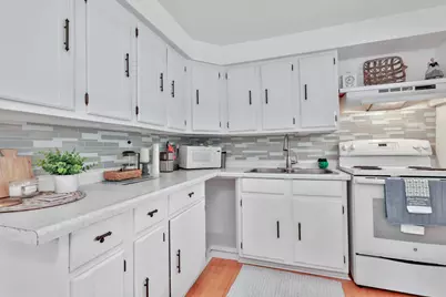 4781 Aberdeen Road, Mound, MN 55364 - Photo 2