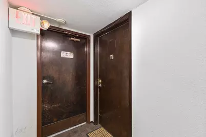 520 Ridgewood Ave #4, Minneapolis, MN 55403 - Photo 8