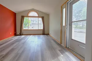7256 Brittany Ln, Inver Grove Heights, MN 55076 - Photo 4