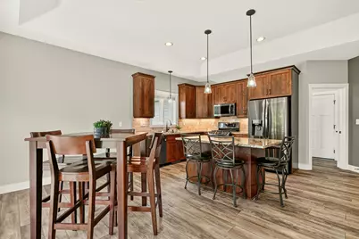 2238 Glady Lane NE, Rochester, MN 55906 - Photo 10