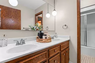 10465 Olympic Cir, Eden Prairie, MN 55347 - Photo 18