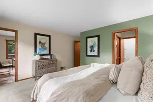 10465 Olympic Cir, Eden Prairie, MN 55347 - Photo 16