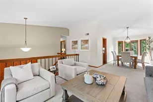10465 Olympic Cir, Eden Prairie, MN 55347 - Photo 4