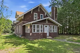 624 1st Ave NE, Long Prairie, MN 56347 - Photo 2
