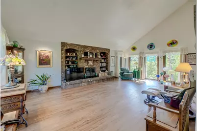 723 Glenna Drive, Hudson, WI 54016 - Photo 8
