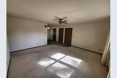 408 N Everett Street #1, Le Roy, MN 55951 - Photo 4