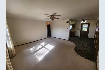 408 N Everett Street #1, Le Roy, MN 55951 - Photo 2