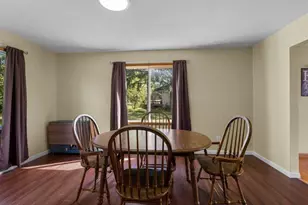 395 Kingston Ave, Maplewood, MN 55117 - Photo 10